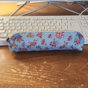 2/$8 Crochet hook case